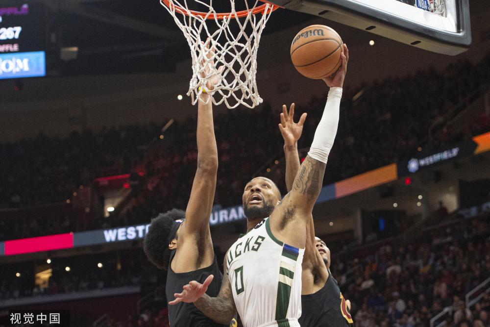 令人瞩目的 令人瞩目的