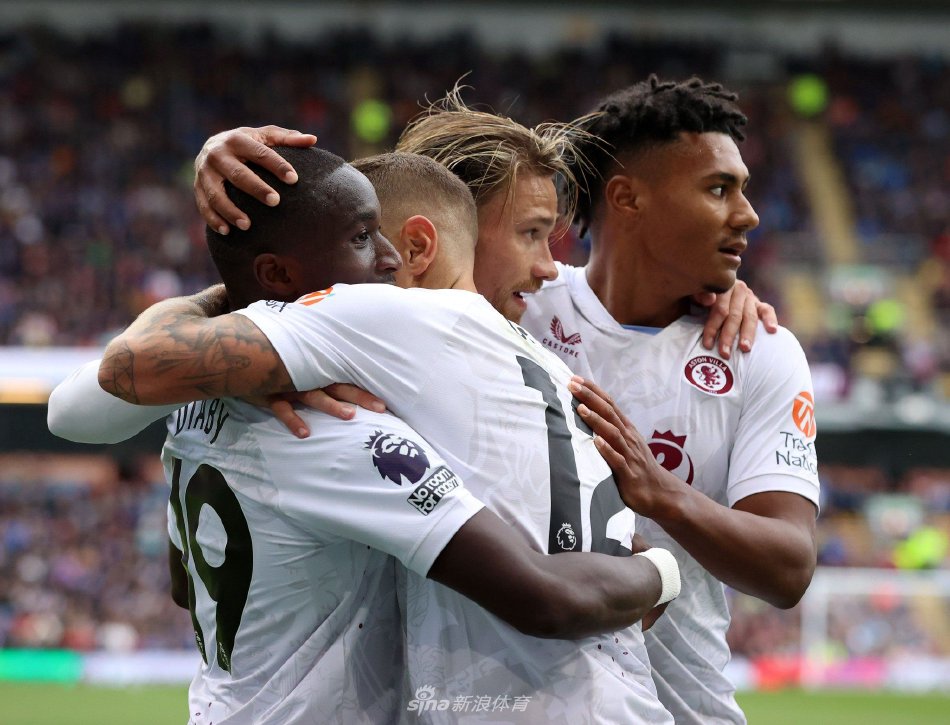 随着传言的 随着传言的